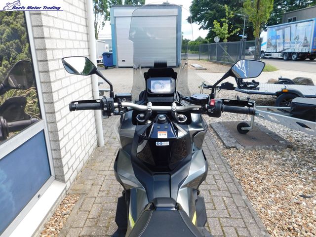 honda - x-adv
