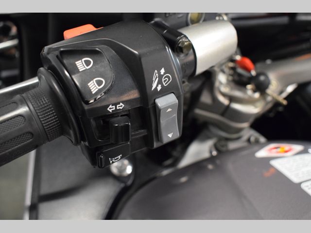 honda - st-1300-pan-european