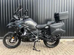 BMW R 1250 GS Stijlvariant Triple Black Ultimate edition 2023 occasion – foto 2 van 5