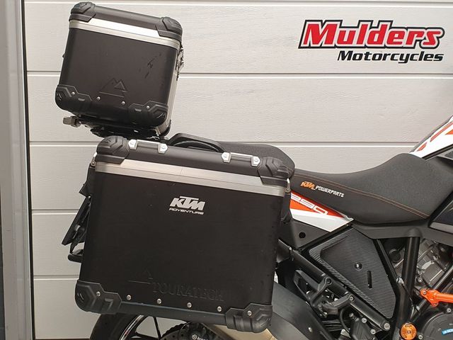ktm - 1290-super-adventure-s
