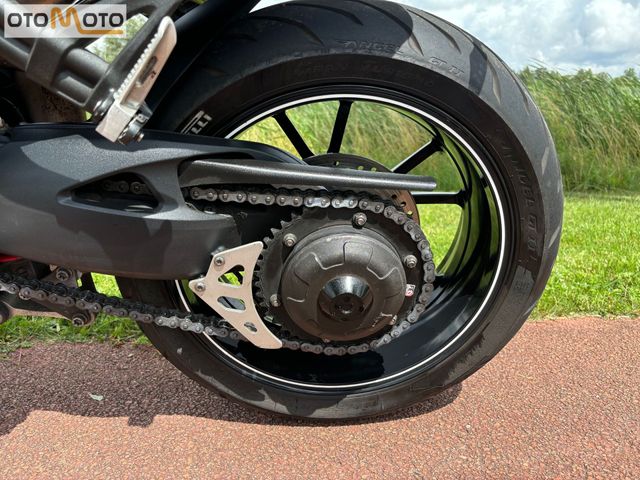 triumph - speed-triple-special-edition