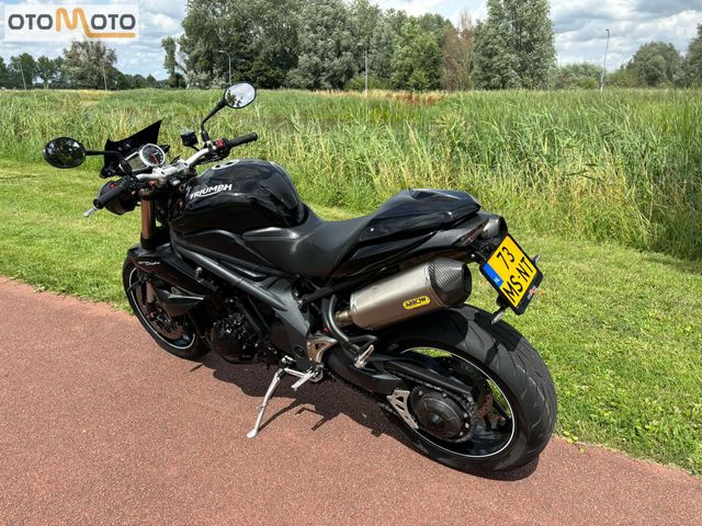 triumph - speed-triple-special-edition