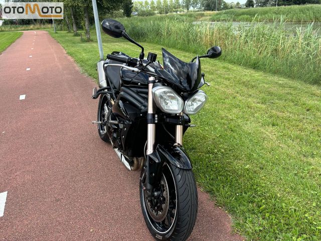 triumph - speed-triple-special-edition