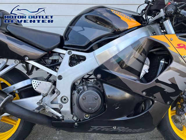 honda - cbr-900-rr-fireblade