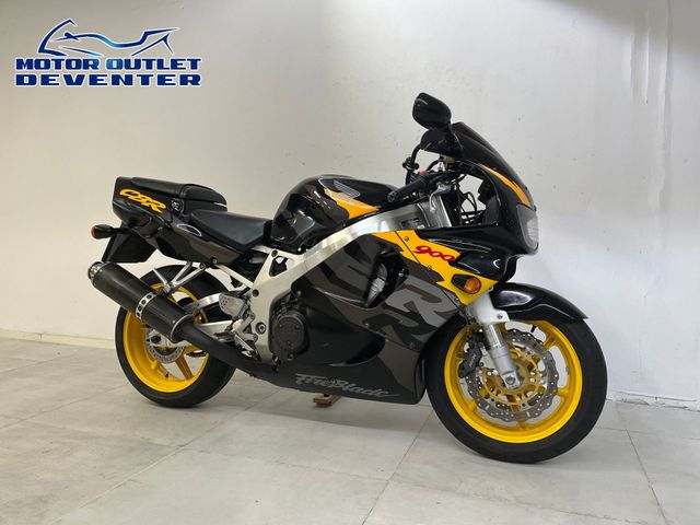 honda - cbr-900-rr-fireblade