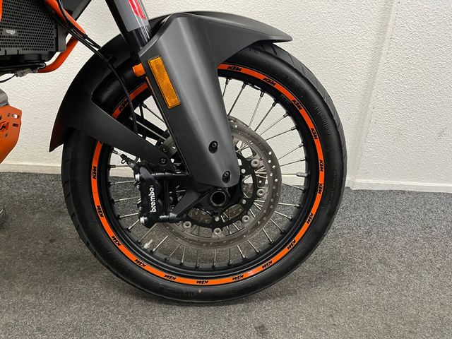 ktm - 1290-super-adventure-r