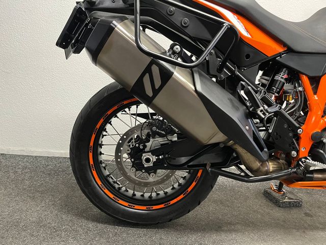 ktm - 1290-super-adventure-r