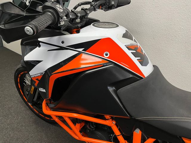 ktm - 1290-super-adventure-r