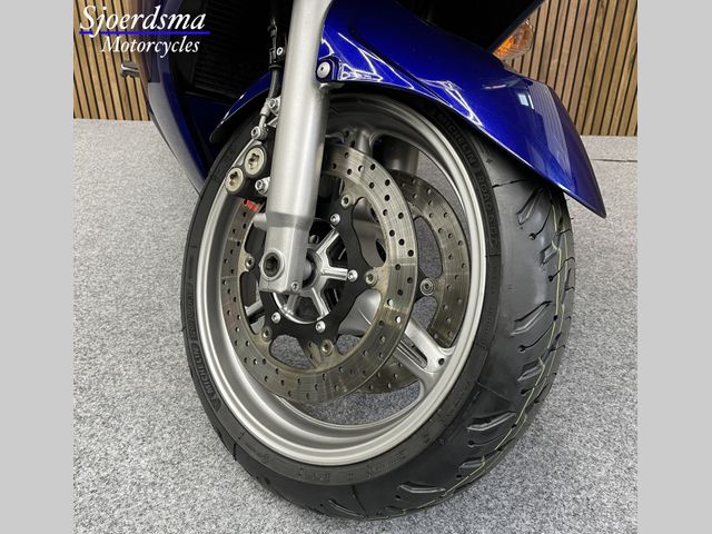 yamaha - fjr-1300