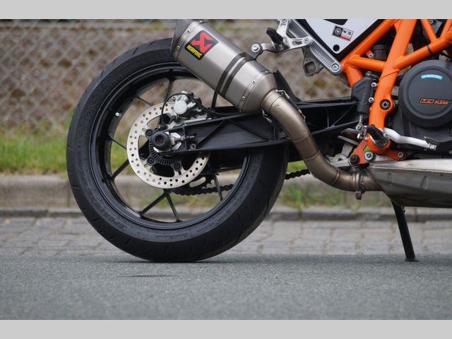 ktm - 690-duke