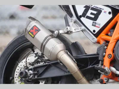 KTM 690 DUKE – foto 3