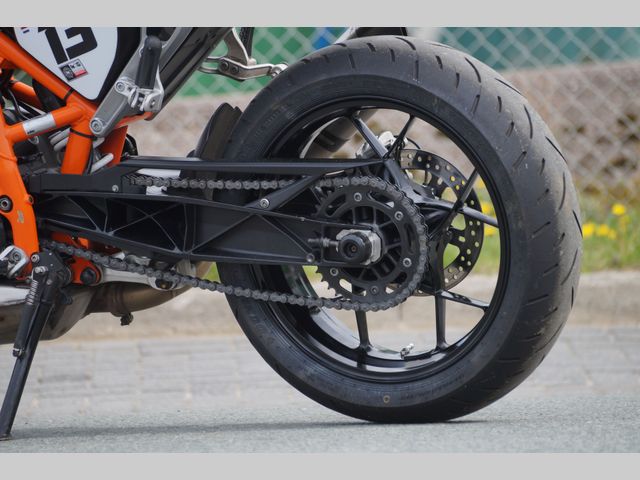 ktm - 690-duke