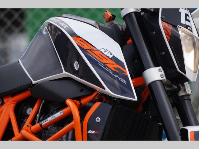 ktm - 690-duke