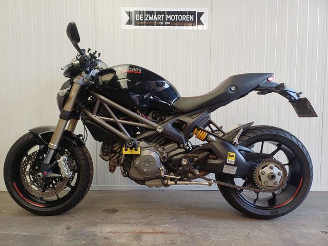 ducati - m-1100-evo