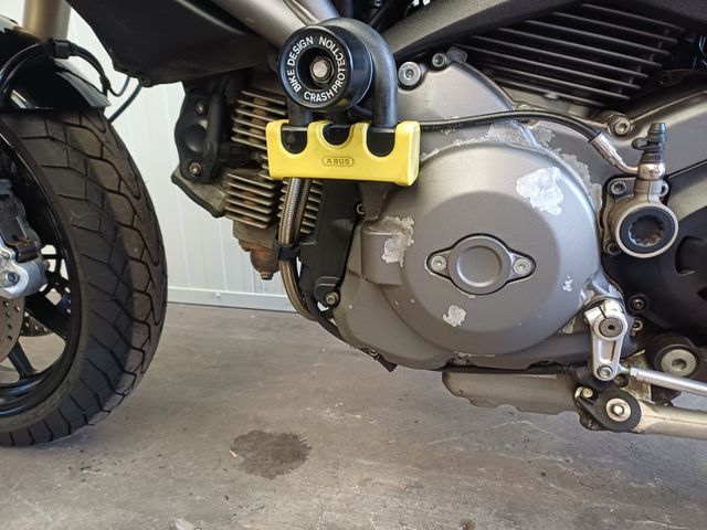 ducati - m-1100-evo