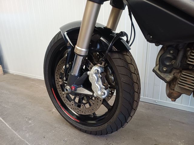 ducati - m-1100-evo