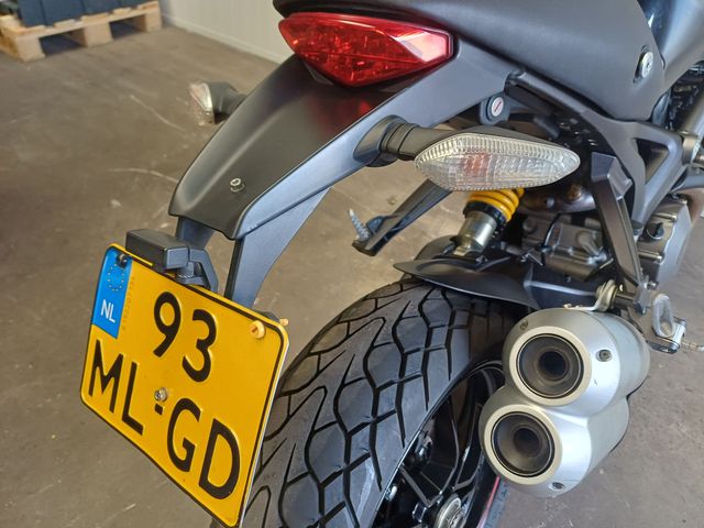 ducati - m-1100-evo