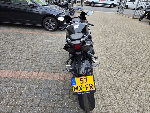 yamaha - yzf-r9