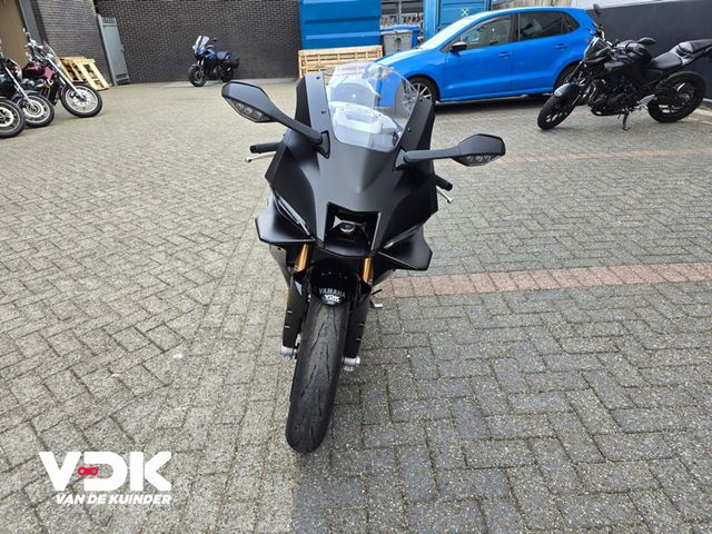 yamaha - yzf-r9