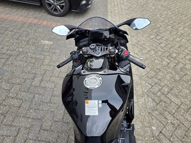 yamaha - yzf-r9