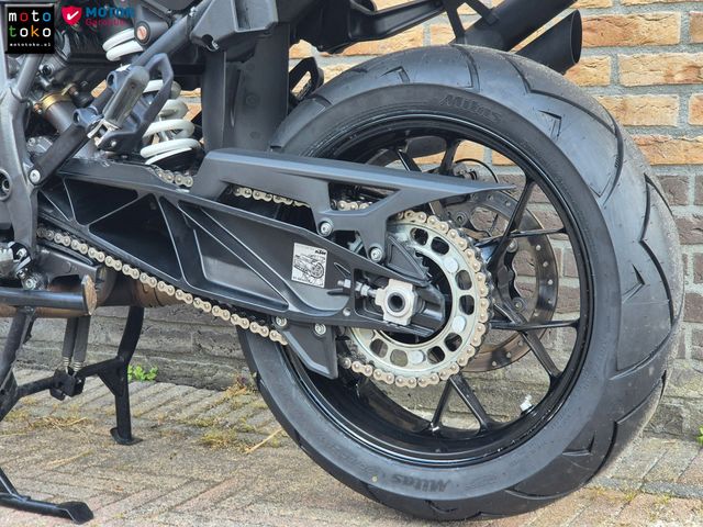 ktm - 1290-super-adventure-s