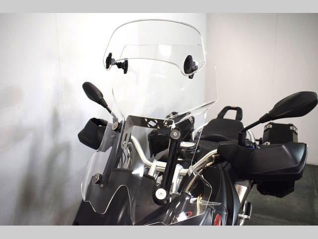 moto-guzzi - stelvio-1200-4v