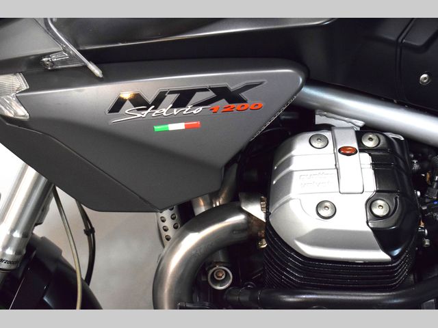 moto-guzzi - stelvio-1200-4v
