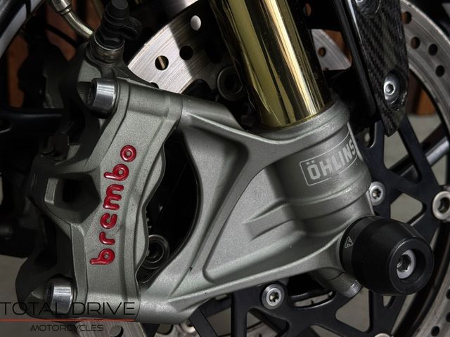 triumph - street-triple-765-moto2