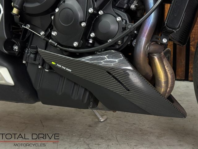 triumph - street-triple-765-moto2