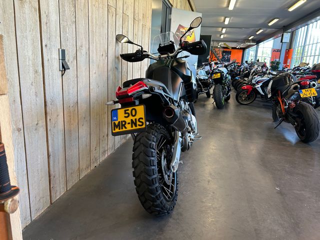 aprilia - tuareg-660
