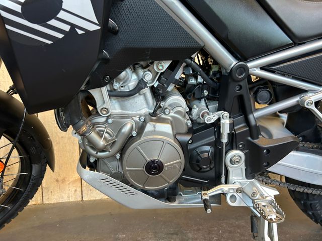 aprilia - tuareg-660