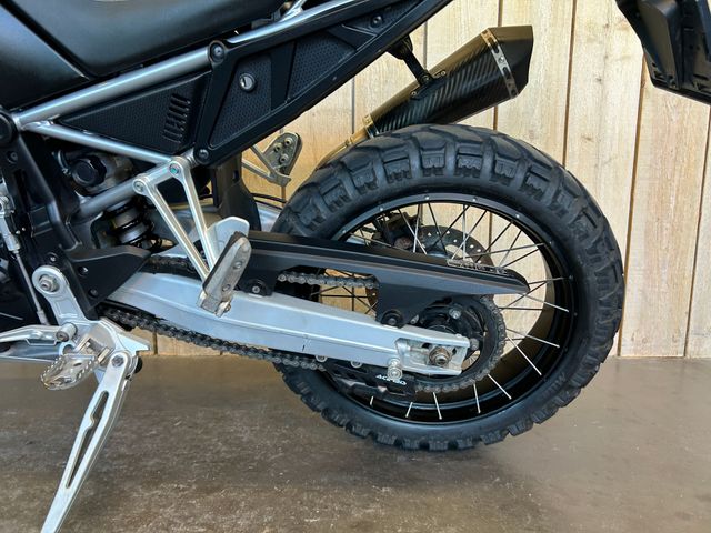 aprilia - tuareg-660