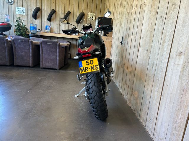 aprilia - tuareg-660
