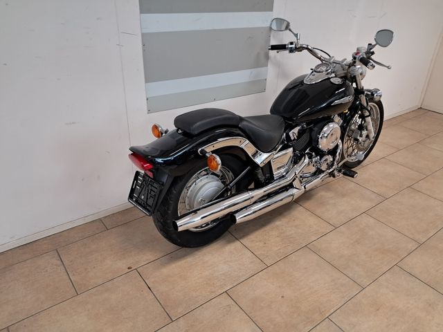 yamaha - xvs-650-dragstar