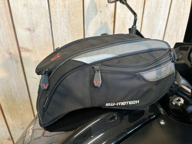 kawasaki - versys-650-abs