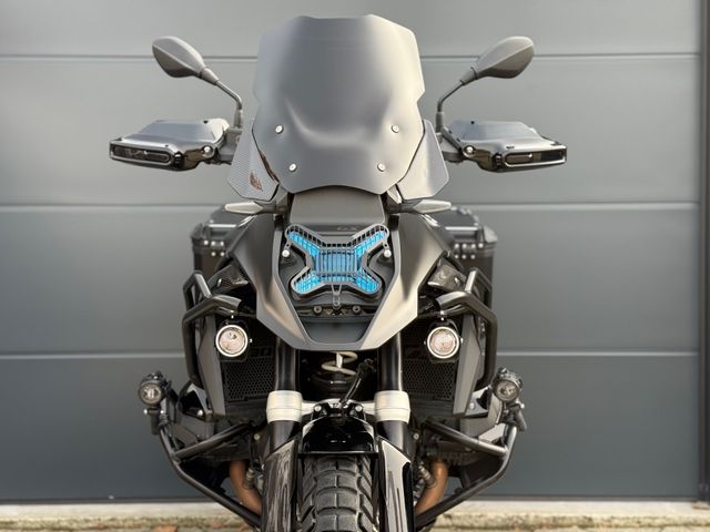 bmw - r-1300-gs-adventure-trophy