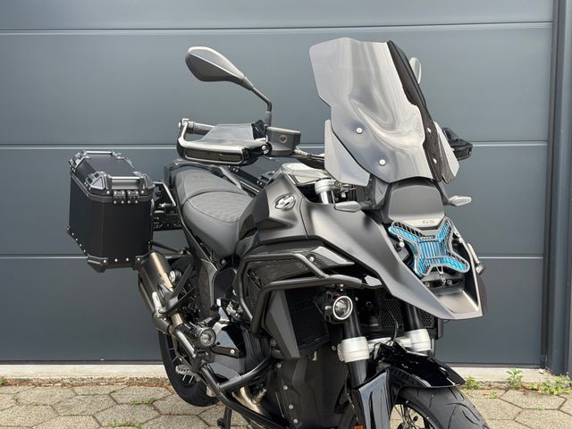 bmw - r-1300-gs-adventure-trophy