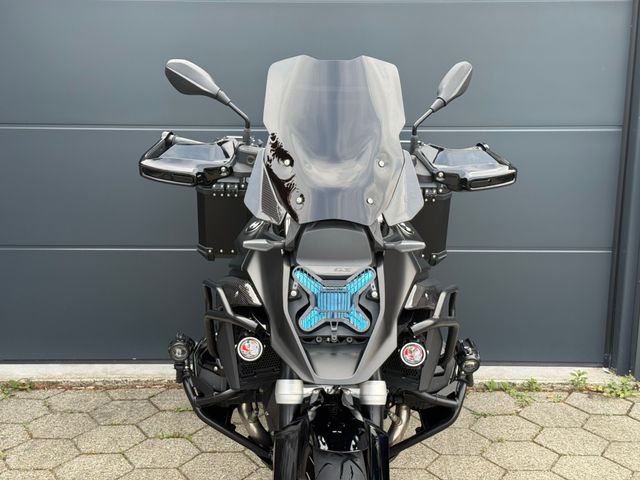 bmw - r-1300-gs-adventure-trophy