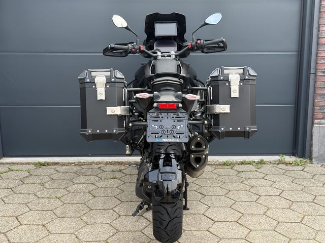 bmw - r-1300-gs-adventure-trophy