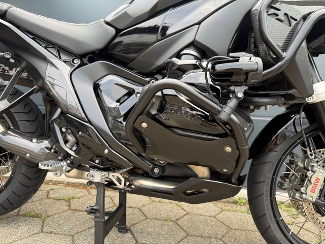 bmw - r-1300-gs-adventure-trophy