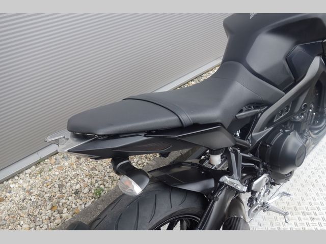 yamaha - mt-09-abs