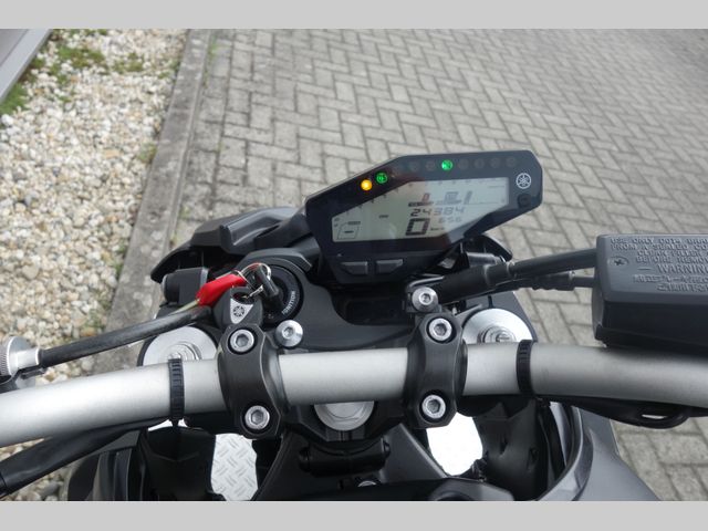 yamaha - mt-09-abs