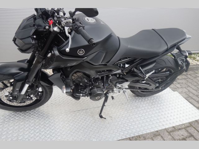 yamaha - mt-09-abs