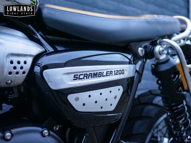 triumph - scrambler-1200-xe-chrome-edition