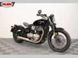 TRIUMPH BONNEVILLE BOBBER