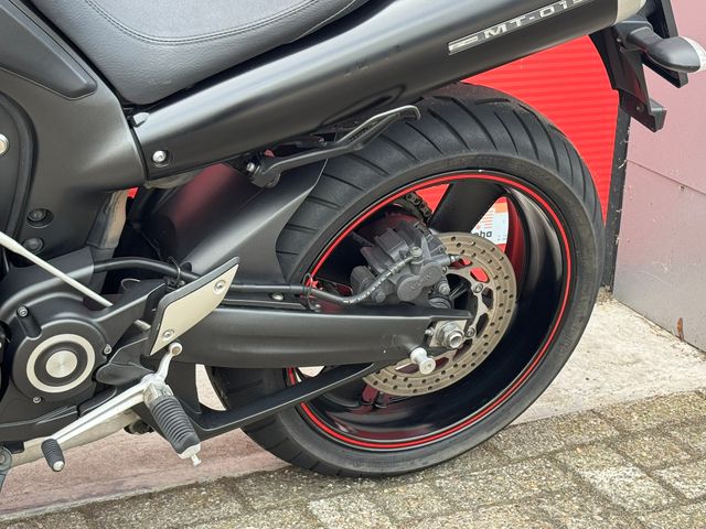 yamaha - mt-01