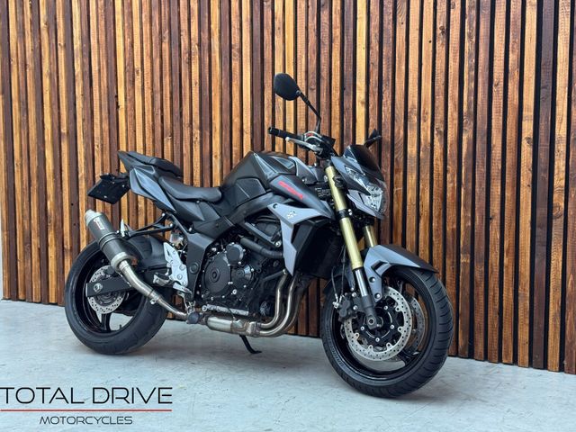 suzuki - gsr-750-a