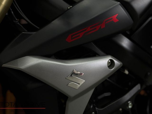 suzuki - gsr-750-a