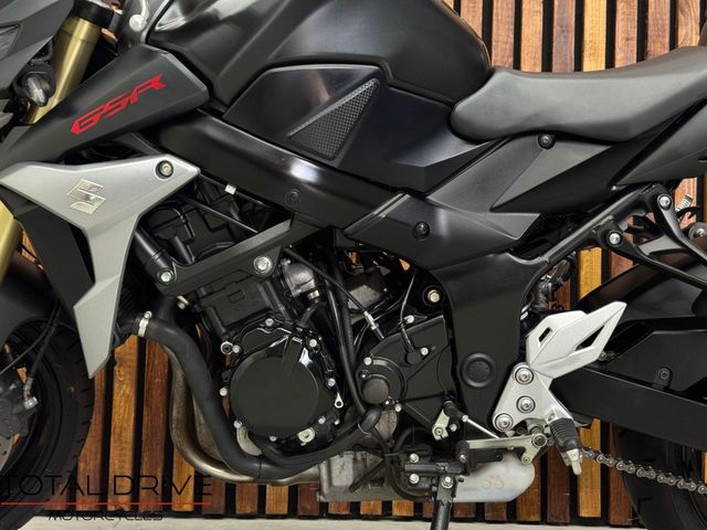 suzuki - gsr-750-a