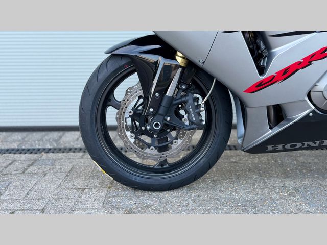 honda - cbr-600-rr